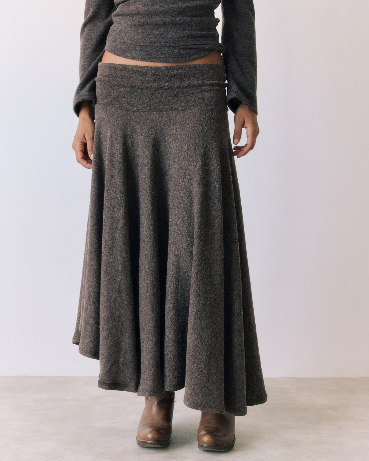 Nina brown skirt
